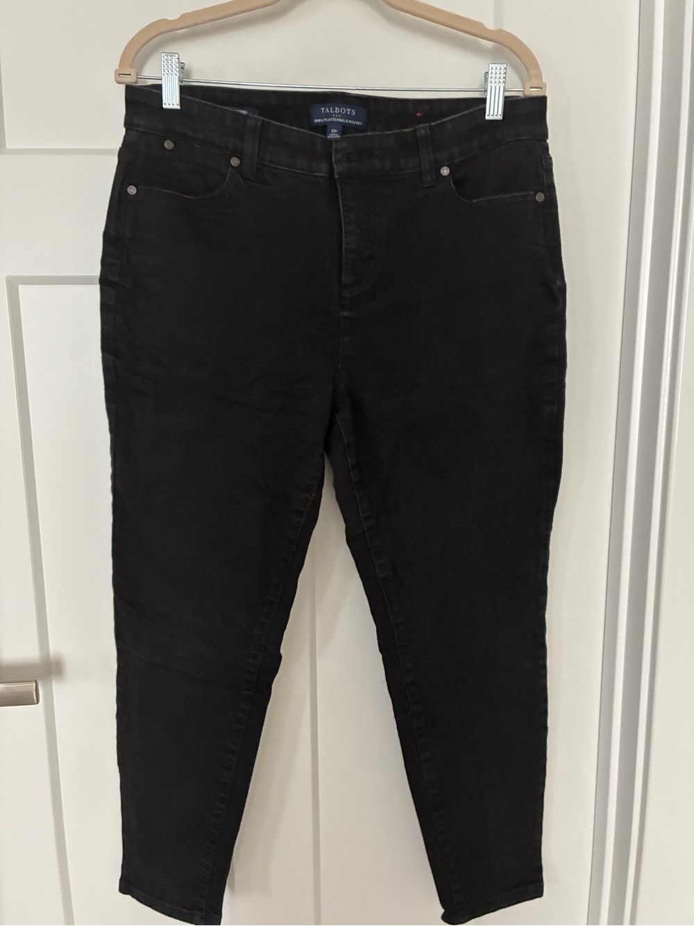 Talbots Simply Flattering Black Jeans — Classic Fit